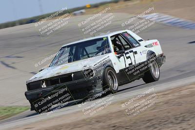 media/Oct-01-2023-24 Hours of Lemons (Sun) [[82277b781d]]/1045am (Outside Grapevine)/